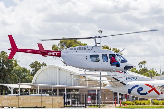 VH-UTJ — - Pay's Helicopters (VH-UTJ) Bell 206L-3 LongRanger at Wagga Wagga Airport.