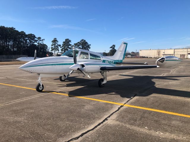 Cessna 310 (N427CA)