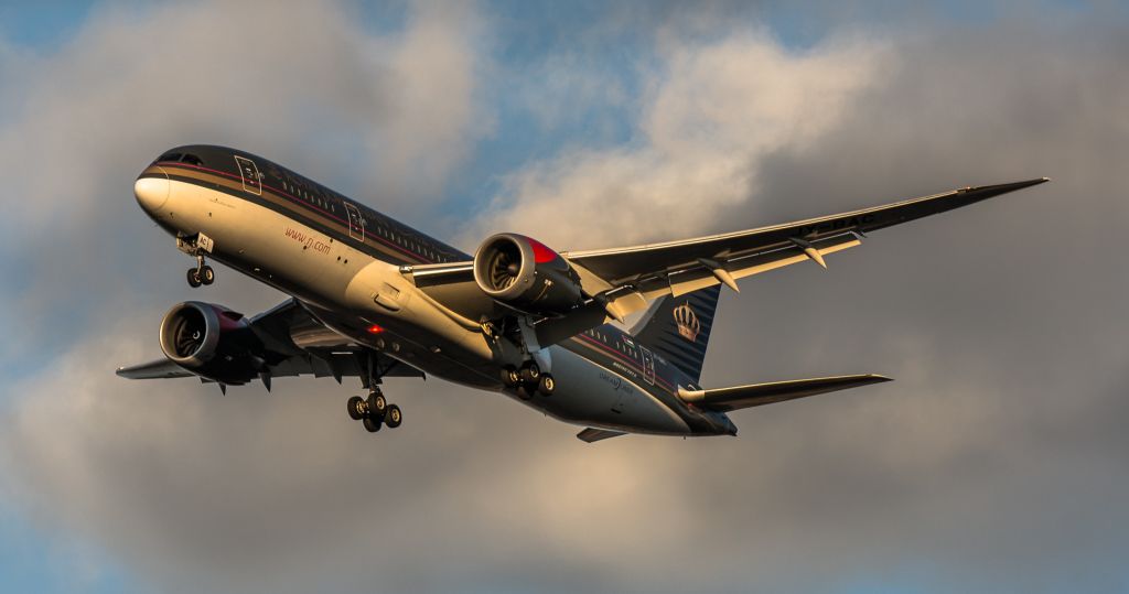 Boeing 787-8 (JY-BAC)