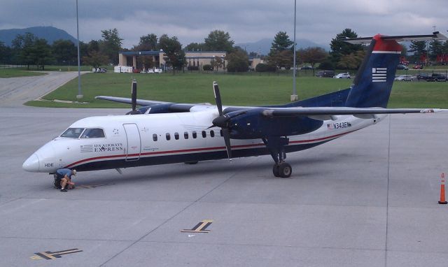 de Havilland Dash 8-300 (N343EN) - PDT4137