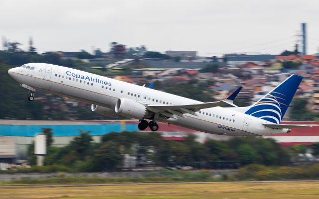 Boeing 737 MAX 9 (HP-9910CMP)