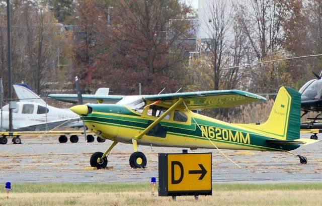 Cessna Skywagon 180 (N620MM)