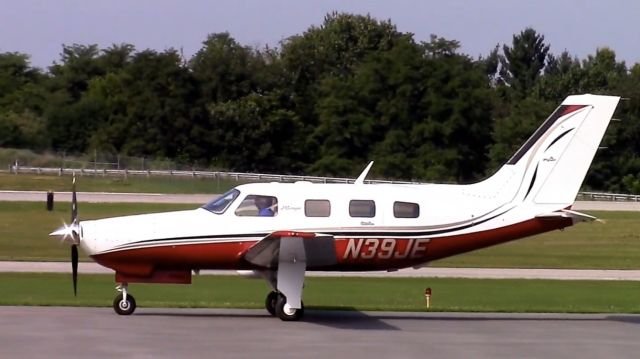 Piper Malibu Mirage (N39JE)
