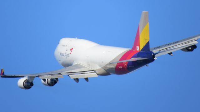 Boeing 747-200 (HL7618) - Departure from Ted Stevens International Airport, Anchorage, Alaska