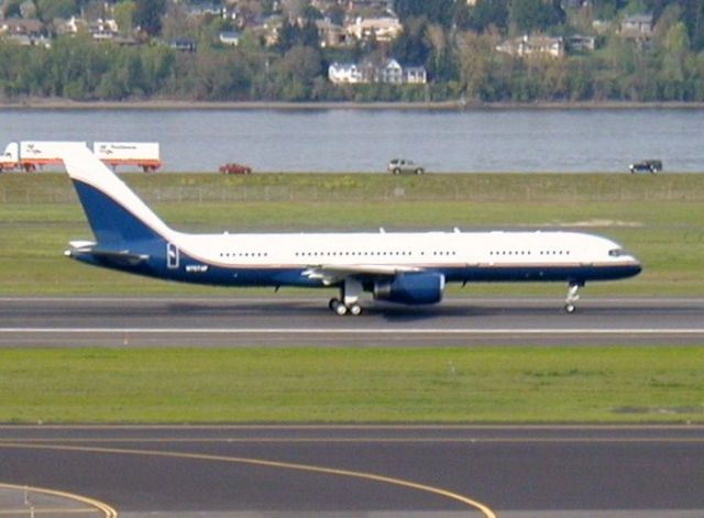 Boeing 757-200 (N757AF) - Former Vulcan Ventures owned by Paul Allen. This plane was used as the team plane for the Portland Trailblazers NBA basketball team. This picture was taken 4/16/10 as they left heading to Phoenix for round one of the NBA playoffs.    Now this plane is owned by Donald Trump.