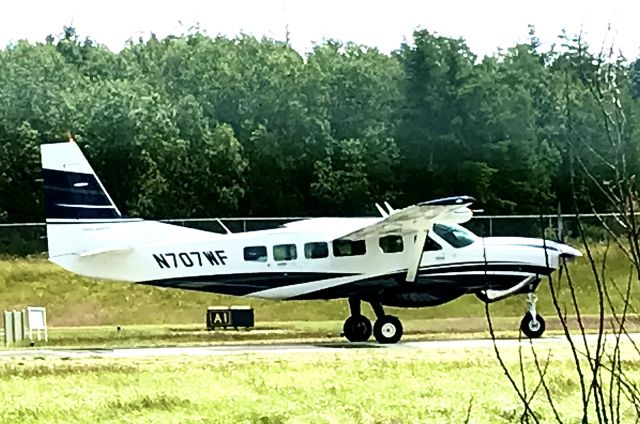 Cessna Caravan (N707WF)