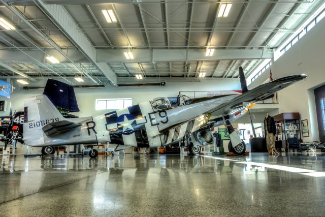 North American P-51 Mustang (NX5087F)