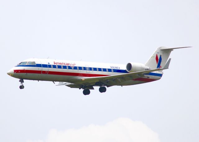 Canadair Regional Jet CRJ-200 (N908EV) - At Shreveport Regional. 2002 Bombardier CL-600-2B19