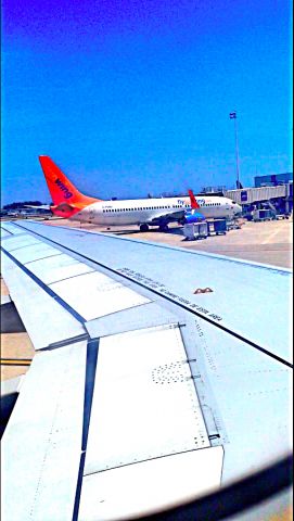 Boeing 737-800 (C-FDBD) - Caught this at E10 while taxiing to gate in Fort Lauderdale, FL.