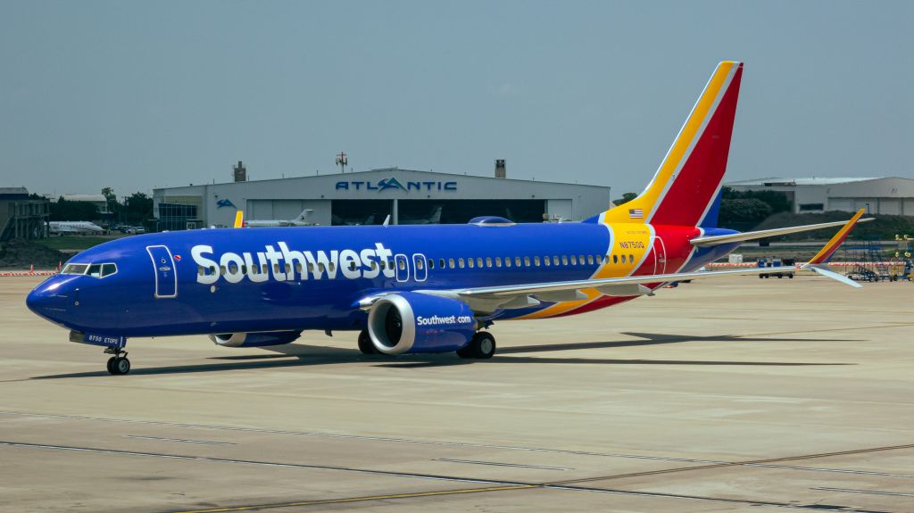 Photo of Southwest B38M (N8750Q) - FlightAware