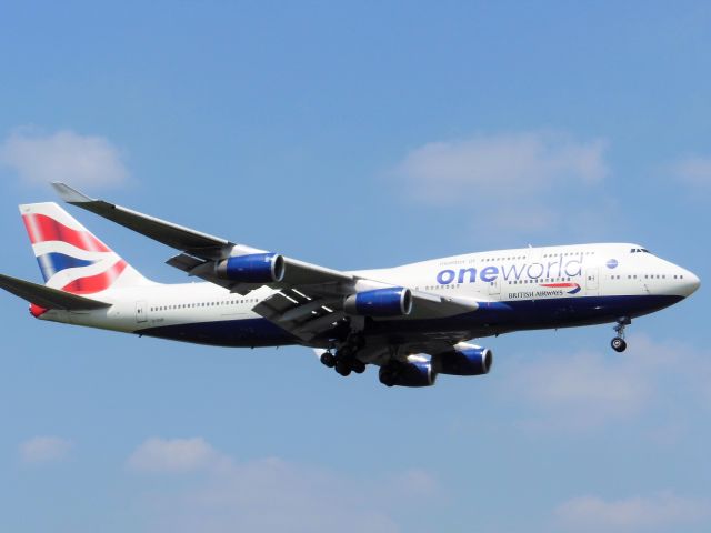 Boeing 747-400 (G-CIVP) - British Airways (BA) G-CIVP B747-436 [cn28850]br /London Heathrow (LHR). British Airways flight BA242 arriving from Mexico City Benito Juárez (MEX) wearing Oneworld titles.  br /Taken from The Mound, Windsock Way (9L Approach)br /2013 07 06 a rel=nofollow href=http://alphayankee.smugmug.com/Airlines-and-Airliners-Portfolio/Airlines/EuropeanAirlines/British-Airways-BA/https://alphayankee.smugmug.com/Airlines-and-Airliners-Portfolio/Airlines/EuropeanAirlines/British-Airways-BA//a