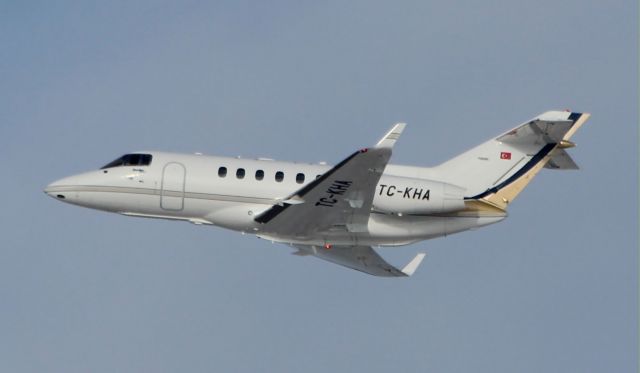 Hawker 800 (TC-KHA)