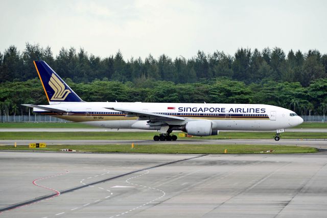 Boeing 777-200 (9V-SRJ)