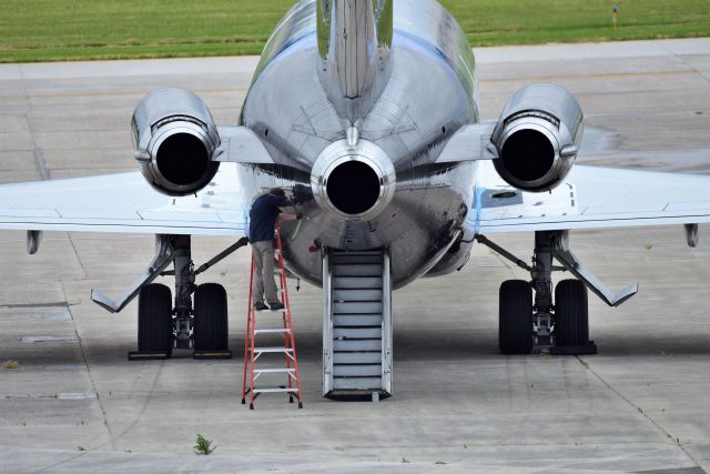 BOEING 727-200 (N794AJ)