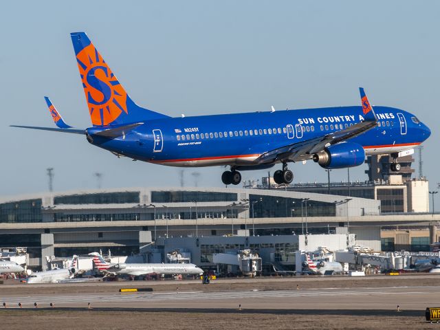 Boeing 737-800 (N824SY) - 3/6/2020