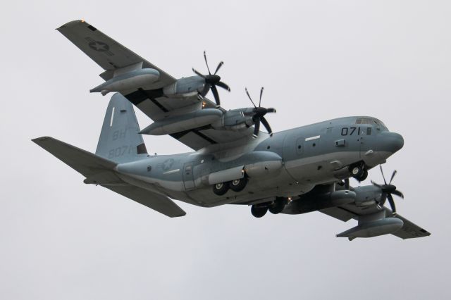 Lockheed C-130 Hercules (16-8071)