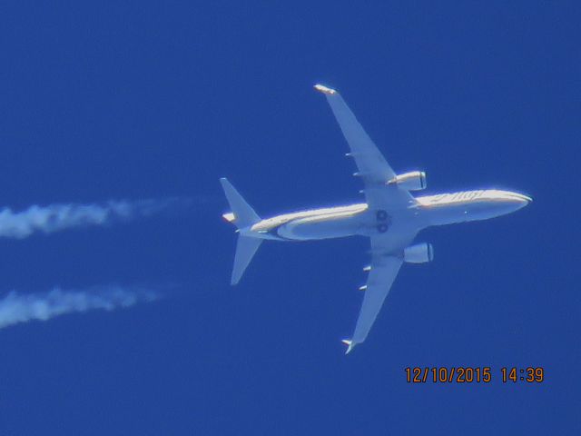 Boeing 737-800 (N587AS)