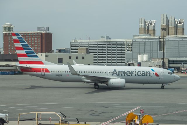 Boeing 737-800 (N338PK)