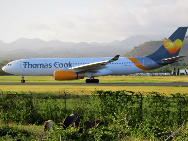 Airbus A330-200 (G-MLJL)
