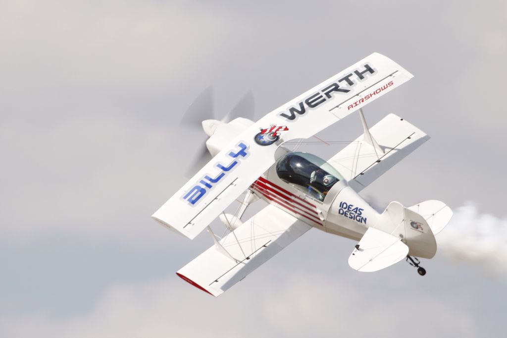 AVIAT Eagle (N34BJ) - Billy Werth flying a Christen Eagle in Thunder Over Louisville