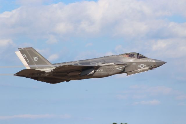 Lockheed F-35C — - VFA 125 Strike Fighter Squadron "Rough Raiders" F-35C Lightning 2 Demo.  Crew based at Naval Air Station Lemoore CA. 