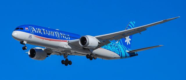 Boeing 787-9 Dreamliner (F-OVAA) - F-OVAA Air Tahiti Nui Boeing 787-9 Dreamliner s/n 62710 25 Anniversary "Bora Bora" - Harry Reid International Airport  KLASbr /Photo: TDelCorobr /January 8, 2024