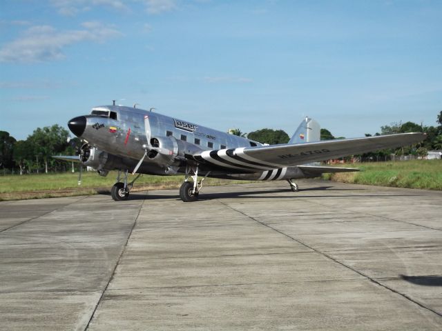 Douglas DC-3 (FSC4700)