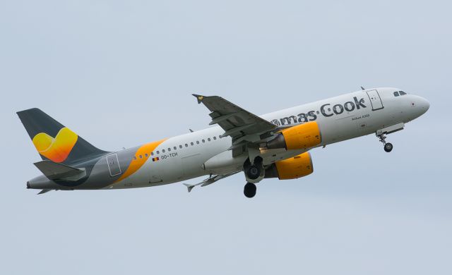 Airbus A320 (OO-TCH)