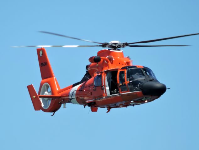 Aerospatiale Dauphin 2 (SA-365C) (N6566) - US Coast Guard out of Atlantic City patrolling the New Jersey coastline.