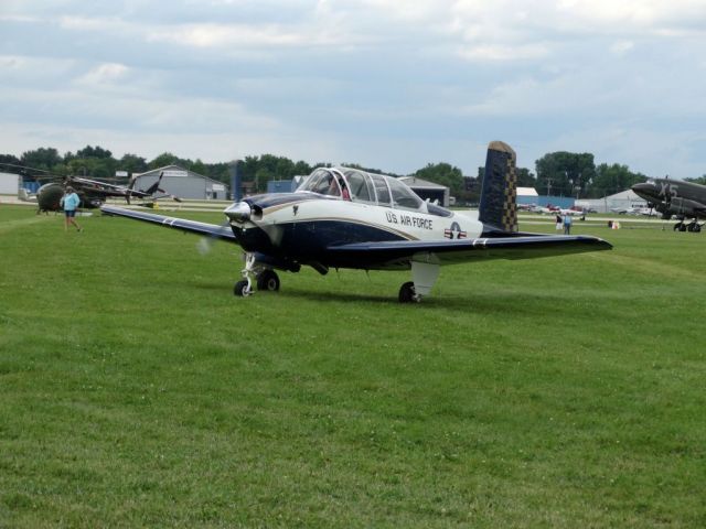 Beechcraft Mentor (N273CB)