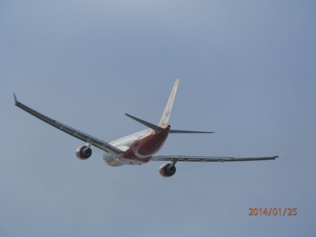 Airbus A330-200 (D-ALPD)