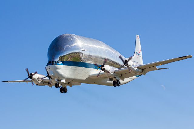 Aero Spacelines Super Guppy (N941NA)