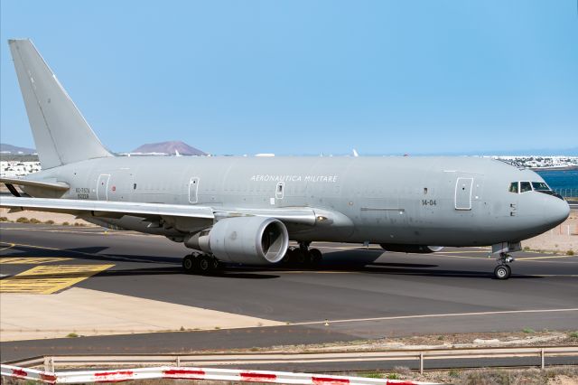 BOEING 767-200 (M62229) - Boeing Italian Air Force KC-767 A Tanker Transport register MM62229