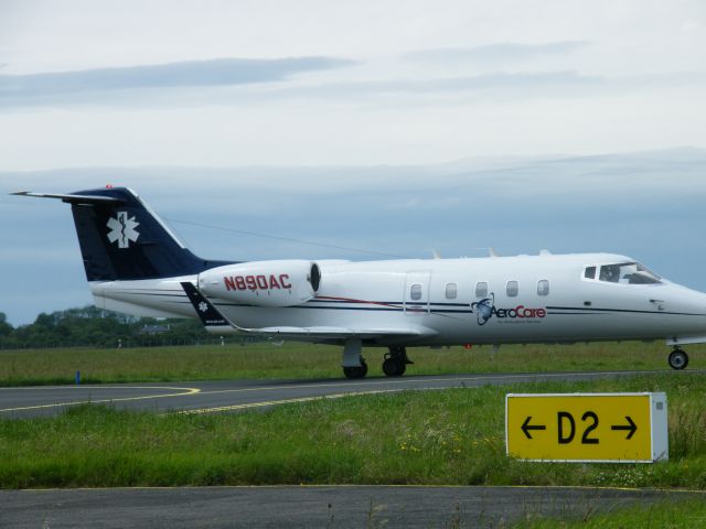 Learjet 55 (N890AC)