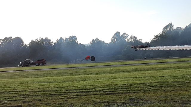 N530RH — - Rob Holland racing the Homewrecker jet truck.