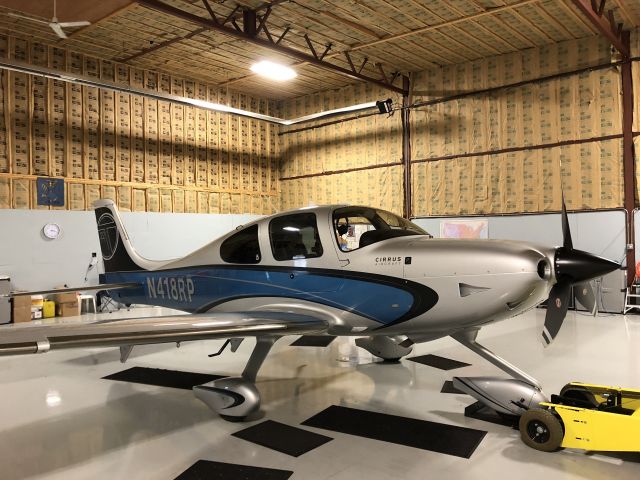 Cirrus SR-22 (N418RP)