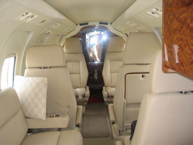 IAI 1124 Westwind — - A very nice Westwind interior.