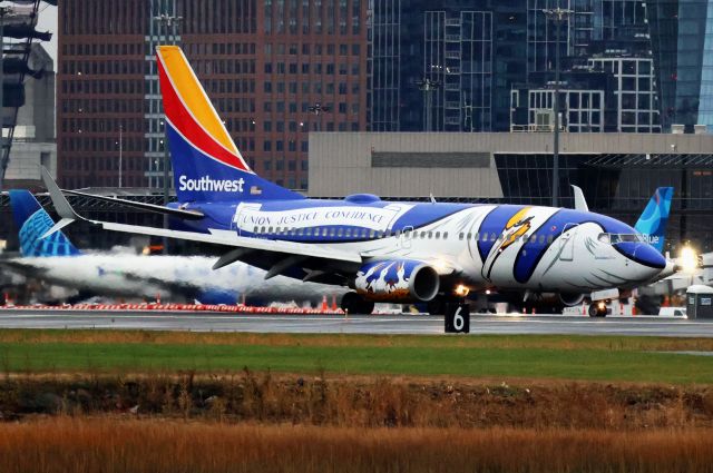 Boeing 737-700 (N946WN)