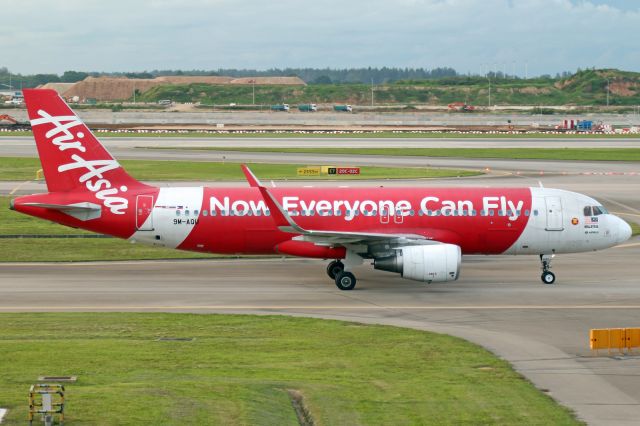 Airbus A320 (9M-AQU)
