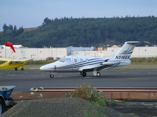 Eclipse 500 (N516EA)