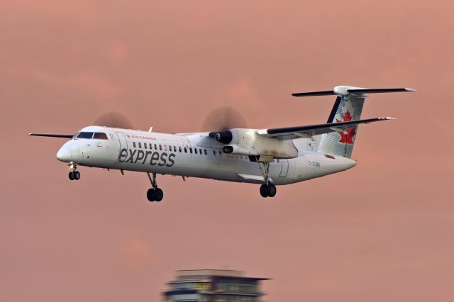 de Havilland Dash 8-400 (C-GGMN)