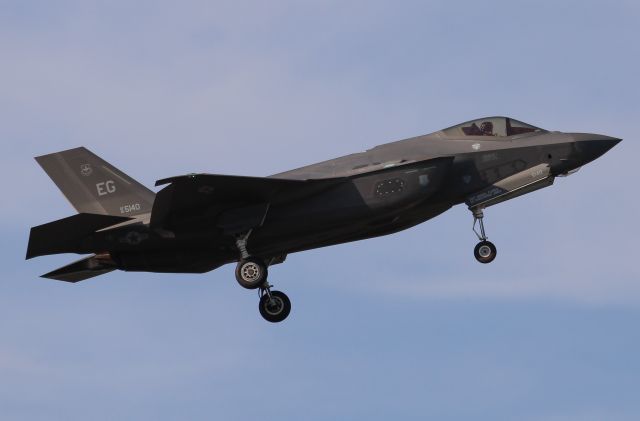Lockheed F-35C (15-5140)