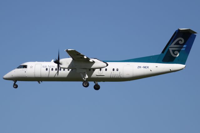 de Havilland Dash 8-300 (ZK-NEK) - on 20 November 2016