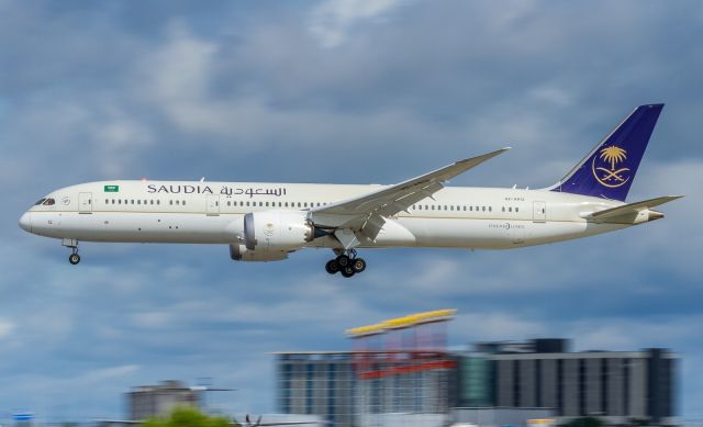 Boeing 787-9 Dreamliner (HZ-AR12) - This might be the last time I see a Saudi aircraft until the diplomats get their act together!