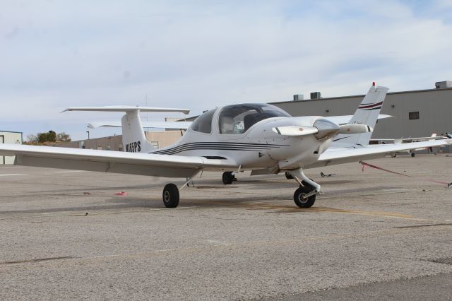Diamond Star (N165PS)