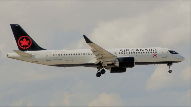 Airbus A320neo (C-GUPL)