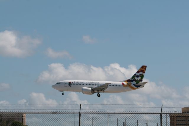 BOEING 737-300 (VP-CKW)