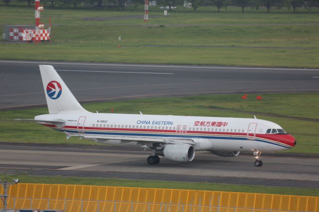 Airbus A320 (B-6802)