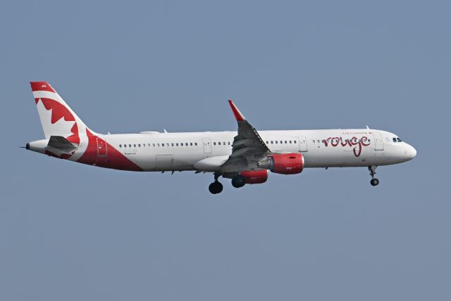Airbus A321 (C-FJOU)