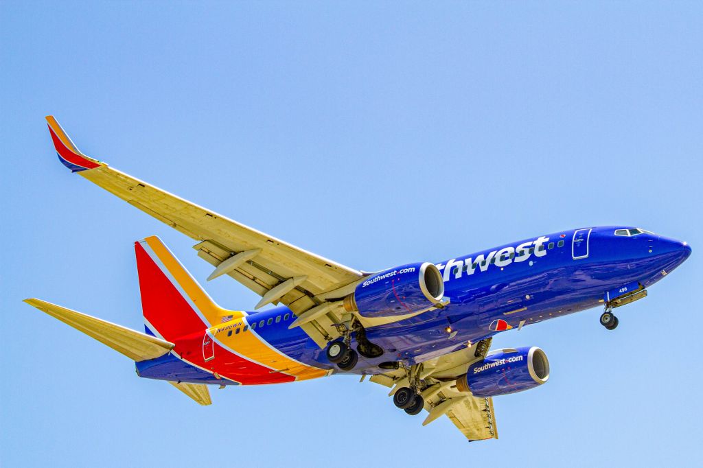 Boeing 737-700 (N496WN)